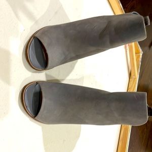 Gray Women’s Booties size 9.5